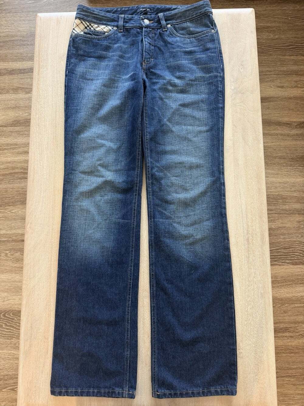 Burberry Y2K Straight Leg Mid Rise Dark Wash Jeans Nova Check Pocket Size US 6